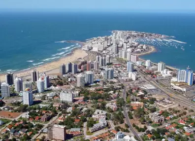 Uruguay autoriza el ingreso al pas slo con un resultado negativo en test rpido